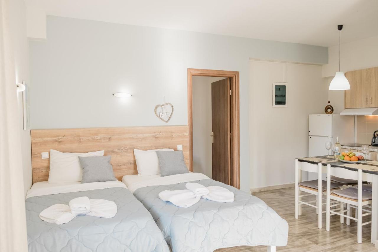 Miramare Apartments Platanés Eksteriør billede